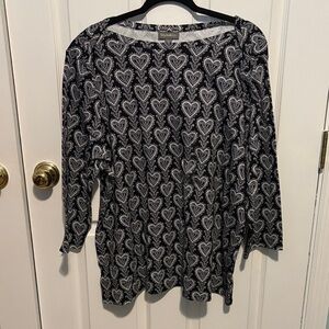 Style & Co. Black and White Heart Pattern Long Sleeve Tee
